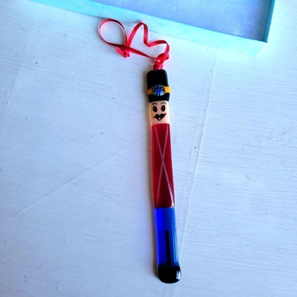 Irish Glasnevin Toy Soldier Stained Art Glass Creation Christmas Ornament